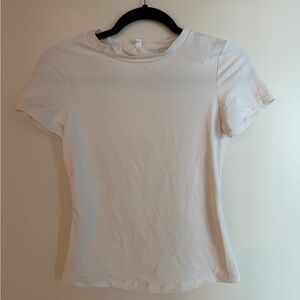 Amazon White Women's Crewneck Short Sleeve Tee